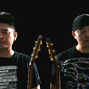 五月天爱爱小说视频图片
